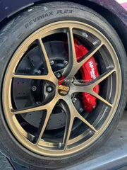 CARBON CERAMIC BIG BRAKE KIT for AUDI S4 B9 FACELIFT 2019+

Forza Performance Group offers various types of big brake kits, all types of aftermarket brake calipers, as well as genuine original brands of all types, such as AP Racing, Brembo, Akebono, AMG, M Performance, Audi, Porsche, Lamborghini, Toyota TRD, etc.

Material: Carbon Ceramic

Current set includes:

2x Authentic Ap Racing CP9571 6 Pot Front Brake Calipers

2x Front Brake Discs 380 mm

2x Brake Caliper Adapters
2x Brake Pads

PLEASE INCLUDE YOUR