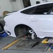 CARBON CERAMIC BIG BRAKE KIT for AUDI S7

Forza Performance Group offers various types of big brake kits, all types of aftermarket brake calipers, as well as genuine original brands of all types, such as AP Racing, Brembo, Akebono, AMG, M Performance, Audi, Porsche, Lamborghini, Toyota TRD, etc.

Material: Carbon Ceramic

Current set includes:

2x Authentic Akebono 10 Pot Front Brake Calipers

2x Authentic Brembo V4 4 pot Rear Brake Calipers
2x Front Brake Discs 420 mm

2x Rear Brake Discs 410 mm
2x Brake C