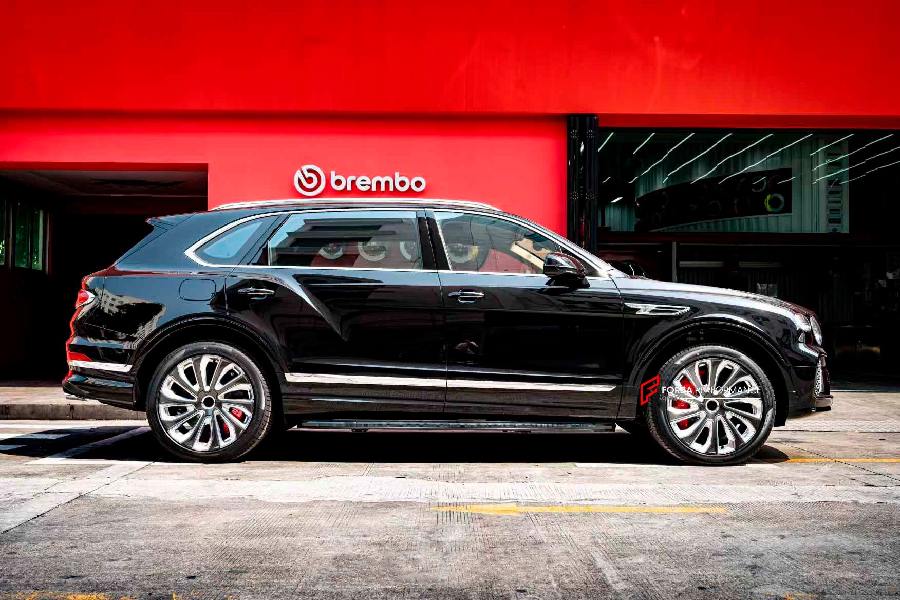 CARBON CERAMIC BIG BRAKE KIT for BENTLEY BENTAYGA PL71 FACELIFT 2020+

Forza Performance Group offers various types of big brake kits, all types of aftermarket brake calipers, as well as genuine original brands of all types, such as AP Racing, Brembo, Akebono, AMG, M Performance, Audi, Porsche, Lamborghini, Toyota TRD, etc.

Material: Carbon Ceramic

Current set includes:

2x Authentic Akebono 10 Pot Front Brake Calipers

2x Authentic Brembo 4 pot Rear Brake Calipers
2x Electronic Parking Brakes
2x Front Br