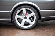 CARBON CERAMIC BIG BRAKE KIT for BENTLEY BROOKLANDS 2008 - 2011

Forza Performance Group offers various types of big brake kits, all types of aftermarket brake calipers, as well as genuine original brands of all types, such as AP Racing, Brembo, Akebono, AMG, M Performance, Audi, Porsche, Lamborghini, Toyota TRD, etc.

Material: Carbon Ceramic

Current set includes:

2x Authentic Akebono 10 Pot Front Brake Calipers

2x Authentic Brembo 4 pot Rear Brake Calipers

2x Front Brake Discs 420 mm

2x Rear Brake Di