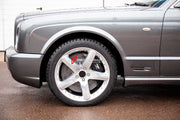 CARBON CERAMIC BIG BRAKE KIT for BENTLEY BROOKLANDS 2008 - 2011

Forza Performance Group offers various types of big brake kits, all types of aftermarket brake calipers, as well as genuine original brands of all types, such as AP Racing, Brembo, Akebono, AMG, M Performance, Audi, Porsche, Lamborghini, Toyota TRD, etc.

Material: Carbon Ceramic

Current set includes:

2x Authentic Akebono 10 Pot Front Brake Calipers

2x Authentic Brembo 4 pot Rear Brake Calipers

2x Front Brake Discs 420 mm

2x Rear Brake Di