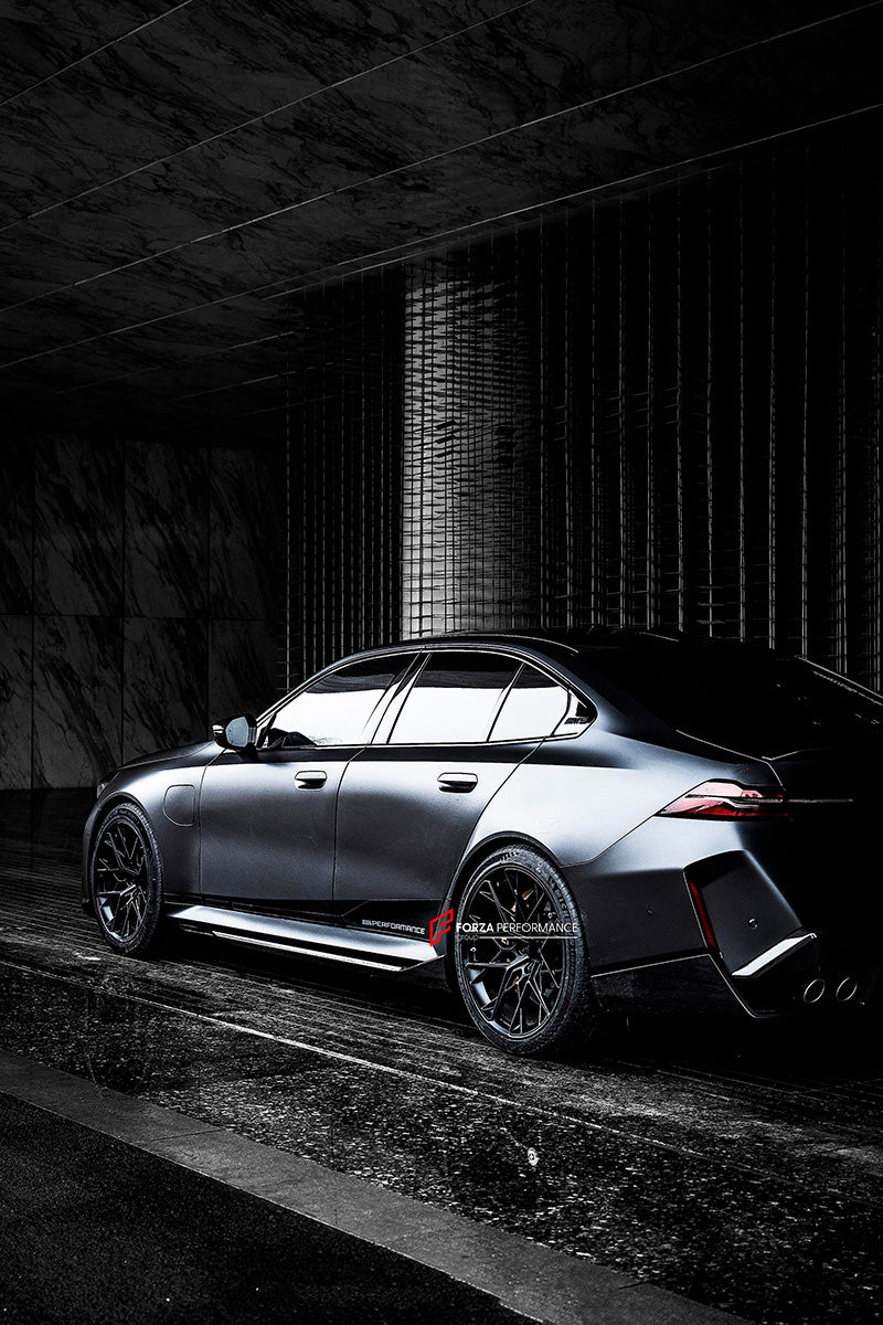 CARBON CERAMIC BIG BRAKE KIT for BIG BRAKE KIT for BMW M5 G90 G99 2024+

Forza Performance Group offers various types of big brake kits, all types of aftermarket brake calipers, as well as genuine original brands of all types, such as AP Racing, Brembo, Akebono, AMG, M Performance, Audi, Porsche, Lamborghini, Toyota TRD, etc.

Material: Carbon Ceramic

Current set includes:

2x Authentic Akebono 10 Pot Front Brake Calipers
2x Authentic Brembo 4 pot Rear Brake Calipers with EPB
2x Front Brake Discs

2x Rear 