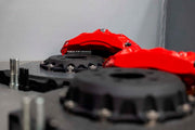 CARBON CERAMIC BIG BRAKE KIT for FERRARI 550 MARANELLO 1996 - 2002

Forza Performance Group offers various types of big brake kits, all types of aftermarket brake calipers, as well as genuine original brands of all types, such as AP Racing, Brembo, Akebono, AMG, M Performance, Audi, Porsche, Lamborghini, Toyota TRD, etc.

Material: Carbon Ceramic

Current set includes:

2x 6 Pot Front Brake Calipers

2x 4 pot Rear Brake Calipers
2x Front Brake Discs 355 mm
2x Rear Brake Discs 356 mm
2x Brake Caliper Adapter