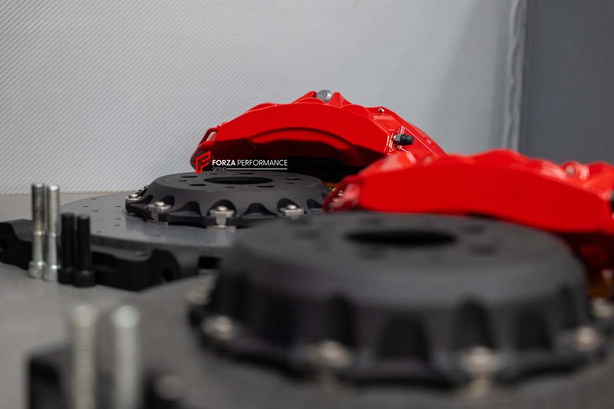 CARBON CERAMIC BIG BRAKE KIT for FERRARI 550 MARANELLO 1996 - 2002

Forza Performance Group offers various types of big brake kits, all types of aftermarket brake calipers, as well as genuine original brands of all types, such as AP Racing, Brembo, Akebono, AMG, M Performance, Audi, Porsche, Lamborghini, Toyota TRD, etc.

Material: Carbon Ceramic

Current set includes:

2x 6 Pot Front Brake Calipers

2x 4 pot Rear Brake Calipers
2x Front Brake Discs 355 mm
2x Rear Brake Discs 356 mm
2x Brake Caliper Adapter