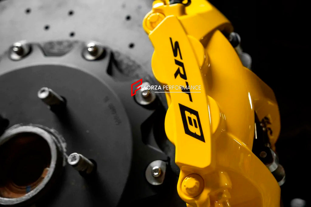 CARBON CERAMIC BIG BRAKE KIT for JEEP GRAND CHEROKEE SRT WK2 2018 - 2023

Forza Performance Group offers various types of big brake kits, all types of aftermarket brake calipers, as well as genuine original brands of all types, such as AP Racing, Brembo, Akebono, AMG, M Performance, Audi, Porsche, Lamborghini, Toyota TRD, etc.

Material: Carbon Ceramic

Current set includes:

2x Authentic Akebono 10 Pot Front Brake Calipers

2x Authentic Brembo 4 pot Rear Brake Calipers
2x Front Brake Discs 420 mm
2x Rear B