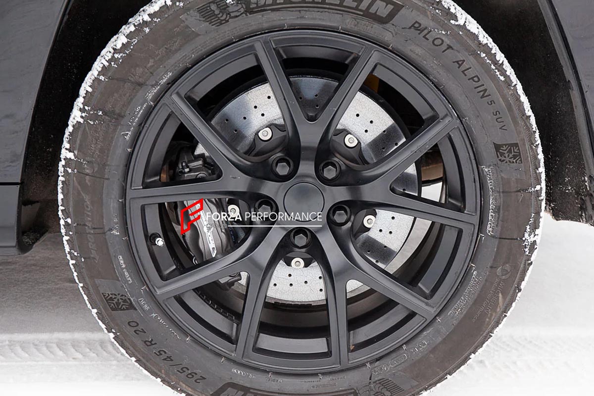CARBON CERAMIC BIG BRAKE KIT for JEEP GRAND CHEROKEE TRACKHAWK WK2 2018 - 2023

Forza Performance Group offers various types of big brake kits, all types of aftermarket brake calipers, as well as genuine original brands of all types, such as AP Racing, Brembo, Akebono, AMG, M Performance, Audi, Porsche, Lamborghini, Toyota TRD, etc.

Current set includes:

2x 6 Pot Front Brake Calipers
4 pot Rear Brake Calipers
2x Front Brake Discs 402 mm

2x Rear Brake Discs 380 mm
2x Brake Caliper Adapters
4x Brake Pads

