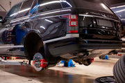 CARBON CERAMIC BIG BRAKE KIT for LAND ROVER RANGE ROVER L405 2012 - 2017

Forza Performance Group offers various types of big brake kits, all types of aftermarket brake calipers, as well as genuine original brands of all types, such as AP Racing, Brembo, Akebono, AMG, M Performance, Audi, Porsche, Lamborghini, Toyota TRD, etc.

Material: Carbon Ceramic

Current set includes:

2x 10 Pot Front Brake Calipers
2x 1 pot Rear Brake Calipers
2x Front Brake Discs 420 mm
2x Rear Brake Discs 396 mm
2x Brake Caliper A