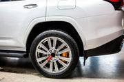 CARBON CERAMIC BIG BRAKE KIT for LEXUS LX600

Forza Performance Group offers various types of big brake kits, all types of aftermarket brake calipers, as well as genuine original brands of all types, such as AP Racing, Brembo, Akebono, AMG, M Performance, Audi, Porsche, Lamborghini, Toyota TRD, etc.

Material: Carbon Ceramic

Current set includes:

2x Authentic Akebono 10 pot Front Brake Calipers
2x Authentic Akebono 4 pot Rear Brake Calipers
2x Authentic Akebono Electronic Parking Brakes
2x Front Brake Dis