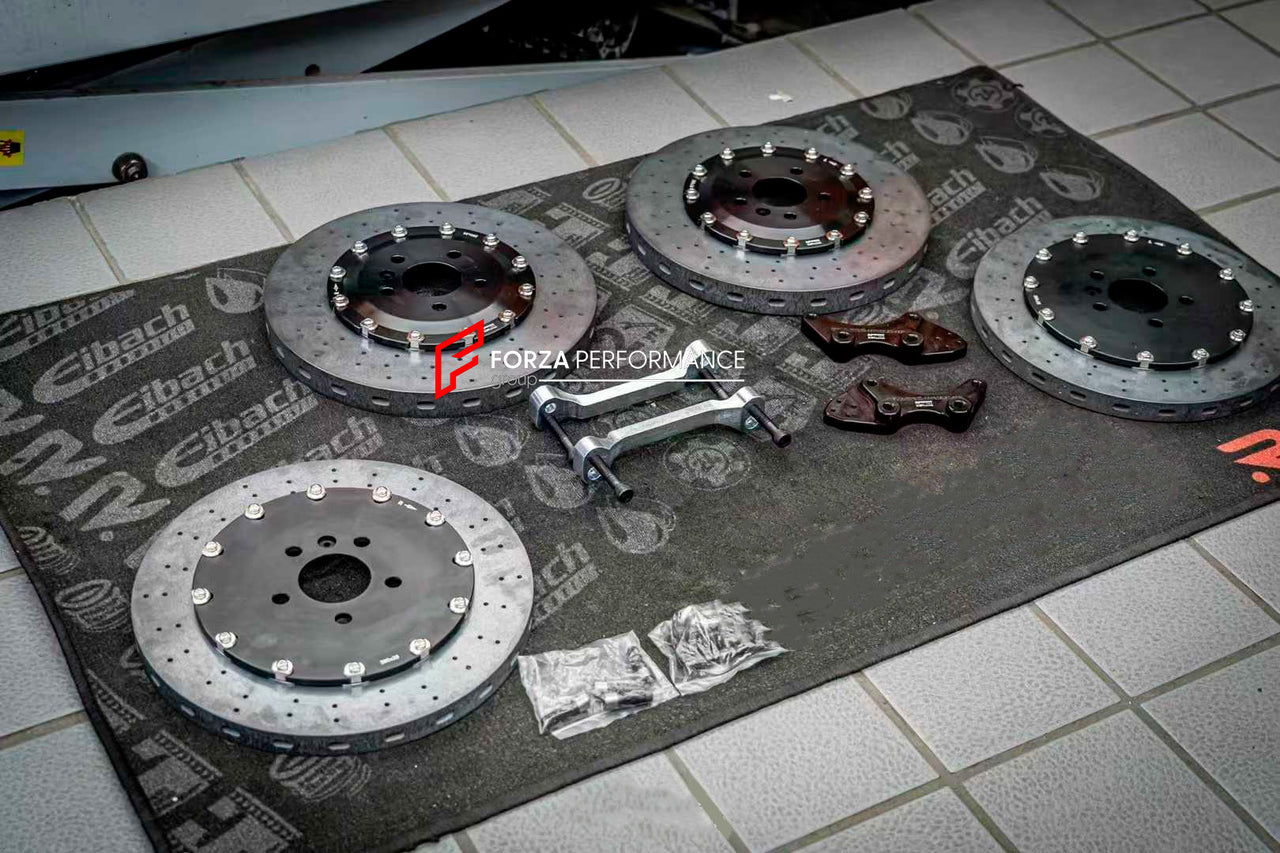 CARBON CERAMIC BIG BRAKE KIT for MCLAREN GT 2019 - 2023

Forza Performance Group offers various types of big brake kits, all types of aftermarket brake calipers, as well as genuine original brands of all types, such as AP Racing, Brembo, Akebono, AMG, M Performance, Audi, Porsche, Lamborghini, Toyota TRD, etc.

Material: Carbon Ceramic

Current set includes:

2x Authentic AP Racing CP9570 6 Pot Front Brake Calipers

2x Authentic AP Racing CP9582 4 pot Rear Brake Calipers
2x Front Brake Discs 380 mm
2x Rear 