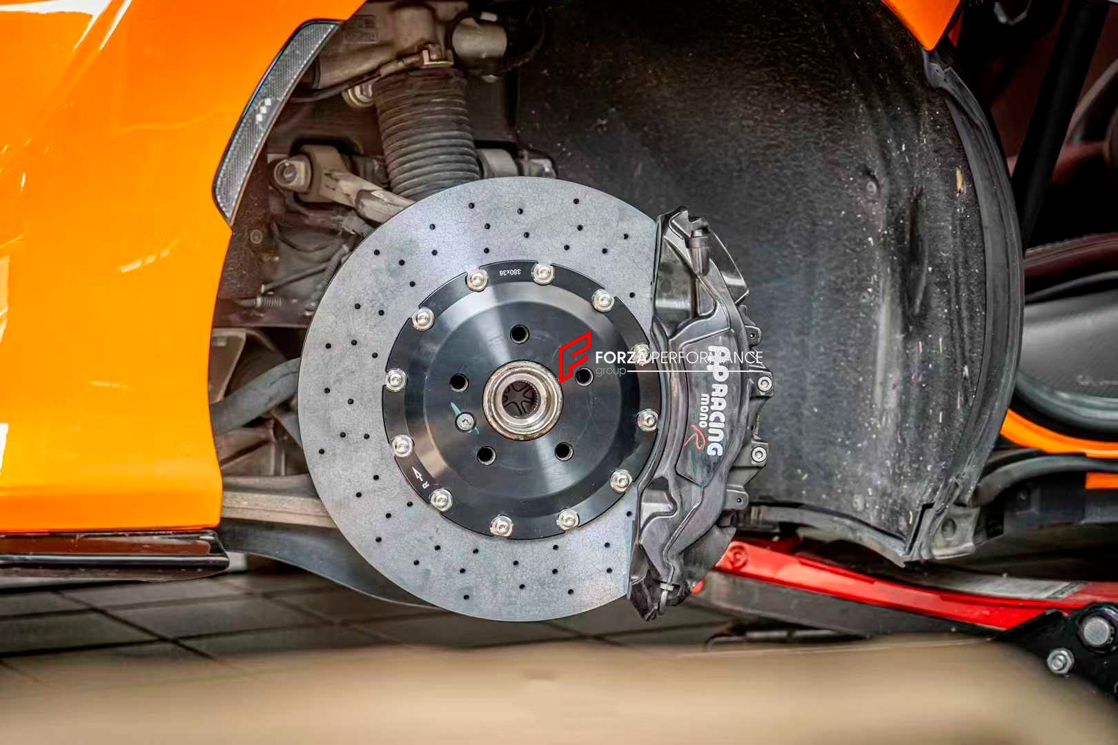 CARBON CERAMIC BIG BRAKE KIT for MCLAREN GT 2019 - 2023

Forza Performance Group offers various types of big brake kits, all types of aftermarket brake calipers, as well as genuine original brands of all types, such as AP Racing, Brembo, Akebono, AMG, M Performance, Audi, Porsche, Lamborghini, Toyota TRD, etc.

Material: Carbon Ceramic

Current set includes:

2x Authentic AP Racing CP9570 6 Pot Front Brake Calipers

2x Authentic AP Racing CP9582 4 pot Rear Brake Calipers
2x Front Brake Discs 380 mm
2x Rear 