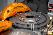 CARBON CERAMIC BIG BRAKE KIT for MERCEDES-BENZ G-CLASS G63 W465 2024+

Forza Performance Group offers various types of big brake kits, all types of aftermarket brake calipers, as well as genuine original brands of all types, such as AP Racing, Brembo, Akebono, AMG, M Performance, Audi, Porsche, Lamborghini, Toyota TRD, etc.

Material: Carbon Ceramic

Current set includes:

2x Authentic Akebono 10 Pot Front Brake Calipers

2x Authentic Brembo 4 pot Rear Brake Calipers
2x Front Brake Discs 440 mm
2x Rear Brak