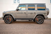 CARBON CERAMIC BIG BRAKE KIT for MERCEDES-BENZ G-CLASS G63 W465 2024+

Forza Performance Group offers various types of big brake kits, all types of aftermarket brake calipers, as well as genuine original brands of all types, such as AP Racing, Brembo, Akebono, AMG, M Performance, Audi, Porsche, Lamborghini, Toyota TRD, etc.

Material: Carbon Ceramic

Current set includes:

2x Authentic Akebono 10 Pot Front Brake Calipers

2x Authentic Brembo 4 pot Rear Brake Calipers
2x Front Brake Discs 440 mm
2x Rear Brak
