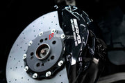 CARBON CERAMIC BIG BRAKE KIT for MERCEDES-BENZ GLE63 W167 2019+

Forza Performance Group offers various types of big brake kits, all types of aftermarket brake calipers, as well as genuine original brands of all types, such as AP Racing, Brembo, Akebono, AMG, M Performance, Audi, Porsche, Lamborghini, Toyota TRD, etc.

Material: Carbon Ceramic

Current set includes:

2x Authentic Akebono 10 Pot Front Brake Calipers

2x Front Brake Discs 420 mm
2x Rear Brake Discs 410 mm
2x Brake Caliper Adapters
2x Brake Pa