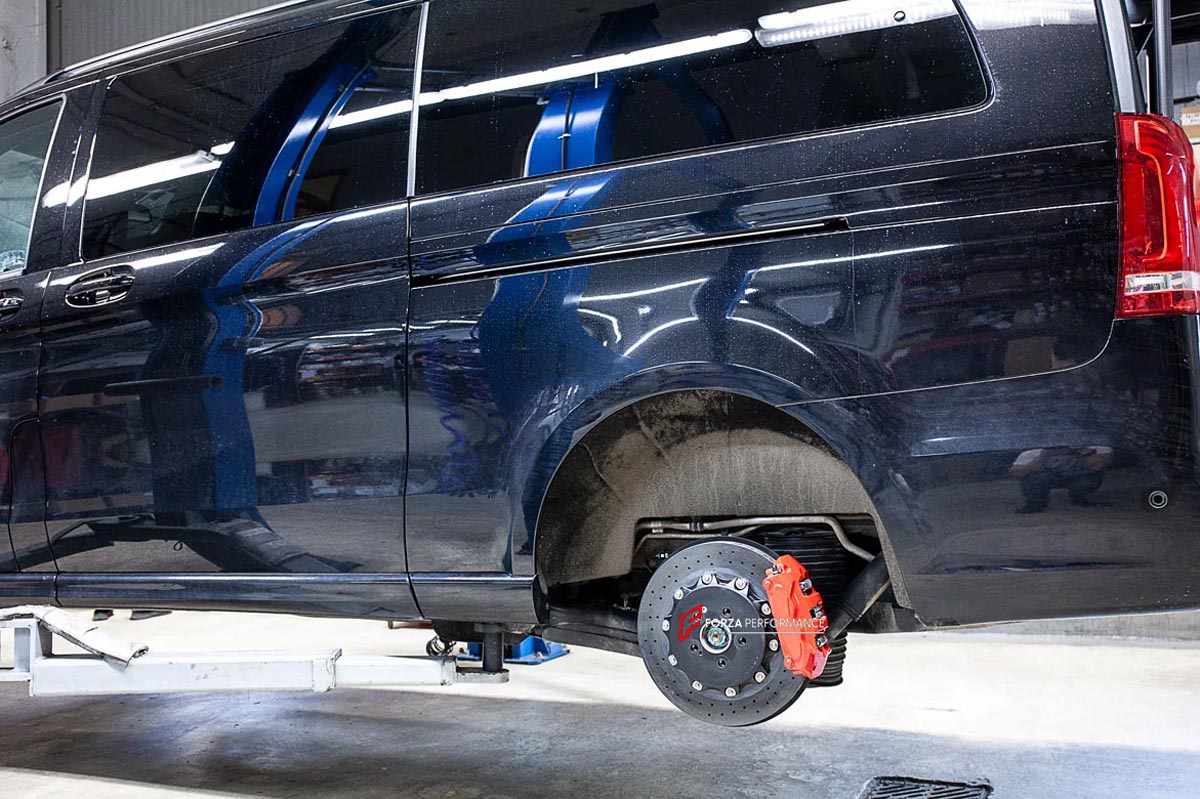CARBON CERAMIC BIG BRAKE KIT for MERCEDES BENZ V-CLASS VITO W447 2015+

Forza Performance Group offers various types of big brake kits, all types of aftermarket brake calipers, as well as genuine original brands of all types, such as AP Racing, Brembo, Akebono, AMG, M Performance, Audi, Porsche, Lamborghini, Toyota TRD, etc.

Current set includes:

2x Authentic Brembo 6 Pot Front Brake Calipers

2x Authentic Brembo 4 pot Rear Brake Calipers
2x Front Brake Discs 380 mm
2x Rear Brake Discs 380 mm
2x Brake Cal
