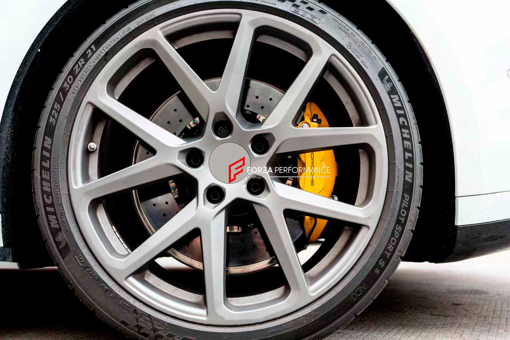 CARBON CERAMIC BIG BRAKE KIT for PORSCHE PANAMERA 972 2024+

Forza Performance Group offers various types of big brake kits, all types of aftermarket brake calipers, as well as genuine original brands of all types, such as AP Racing, Brembo, Akebono, AMG, M Performance, Audi, Porsche, Lamborghini, Toyota TRD, etc.

Material: Carbon Ceramic

Current set includes:

2x Authentic Akebono OEM 10 pot Front Brake Calipers
2x Authentic Brembo OEM 4 pot Rear Brake Calipers

2x Front Brake Discs 420 mm

2x Rear Brake