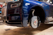 CARBON CERAMIC BIG BRAKE KIT for ROLLS-ROYCE PHANTOM 2017+

Forza Performance Group offers various types of big brake kits, all types of aftermarket brake calipers, as well as genuine original brands of all types, such as AP Racing, Brembo, Akebono, AMG, M Performance, Audi, Porsche, Lamborghini, Toyota TRD, etc.

Material: Carbon Ceramic

Current set includes:
2x Authentic Akebono 10 Pot Front Brake Calipers
2x 4 pot Rear Brake Calipers
2x Front Brake Discs 440 mm
2x Rear Brake Discs 410 mm
2x Brake Calipe