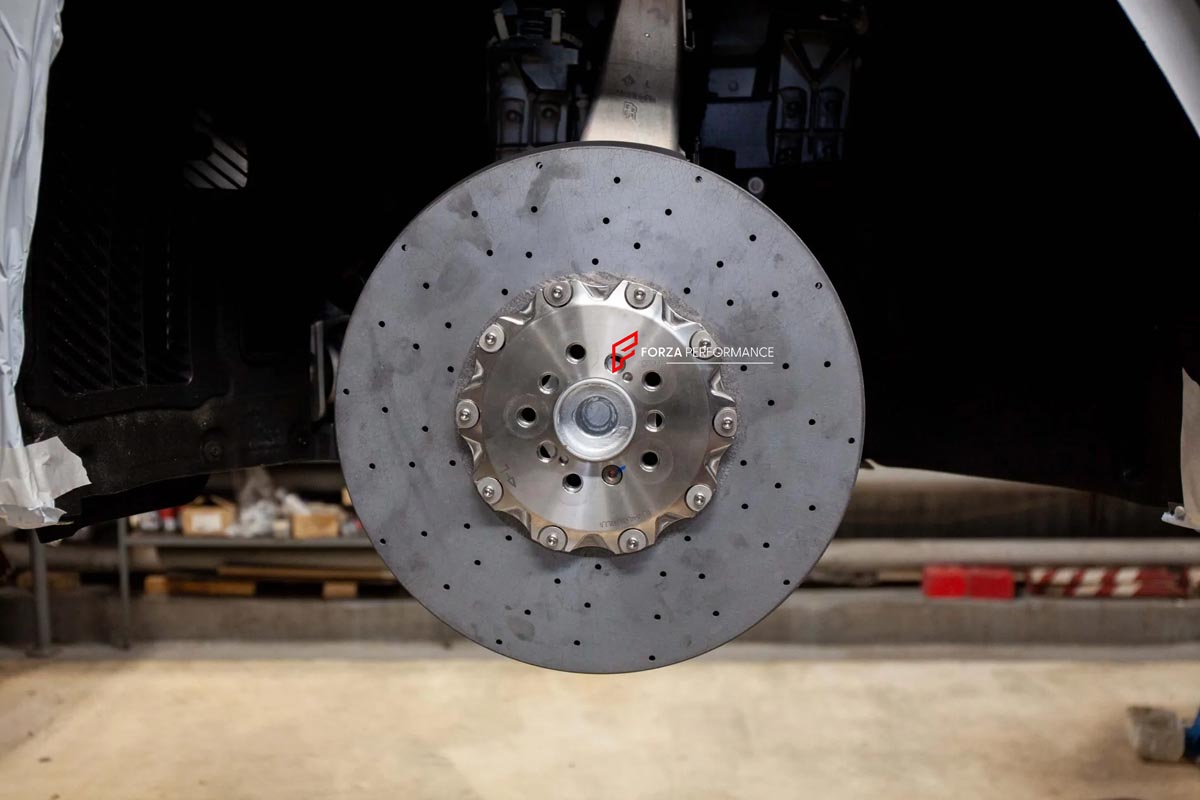 CARBON CERAMIC BIG BRAKE KIT for ROLLS-ROYCE PHANTOM 2017+

Forza Performance Group offers various types of big brake kits, all types of aftermarket brake calipers, as well as genuine original brands of all types, such as AP Racing, Brembo, Akebono, AMG, M Performance, Audi, Porsche, Lamborghini, Toyota TRD, etc.

Material: Carbon Ceramic

Current set includes:
2x Authentic Akebono 10 Pot Front Brake Calipers
2x 4 pot Rear Brake Calipers
2x Front Brake Discs 440 mm
2x Rear Brake Discs 410 mm
2x Brake Calipe