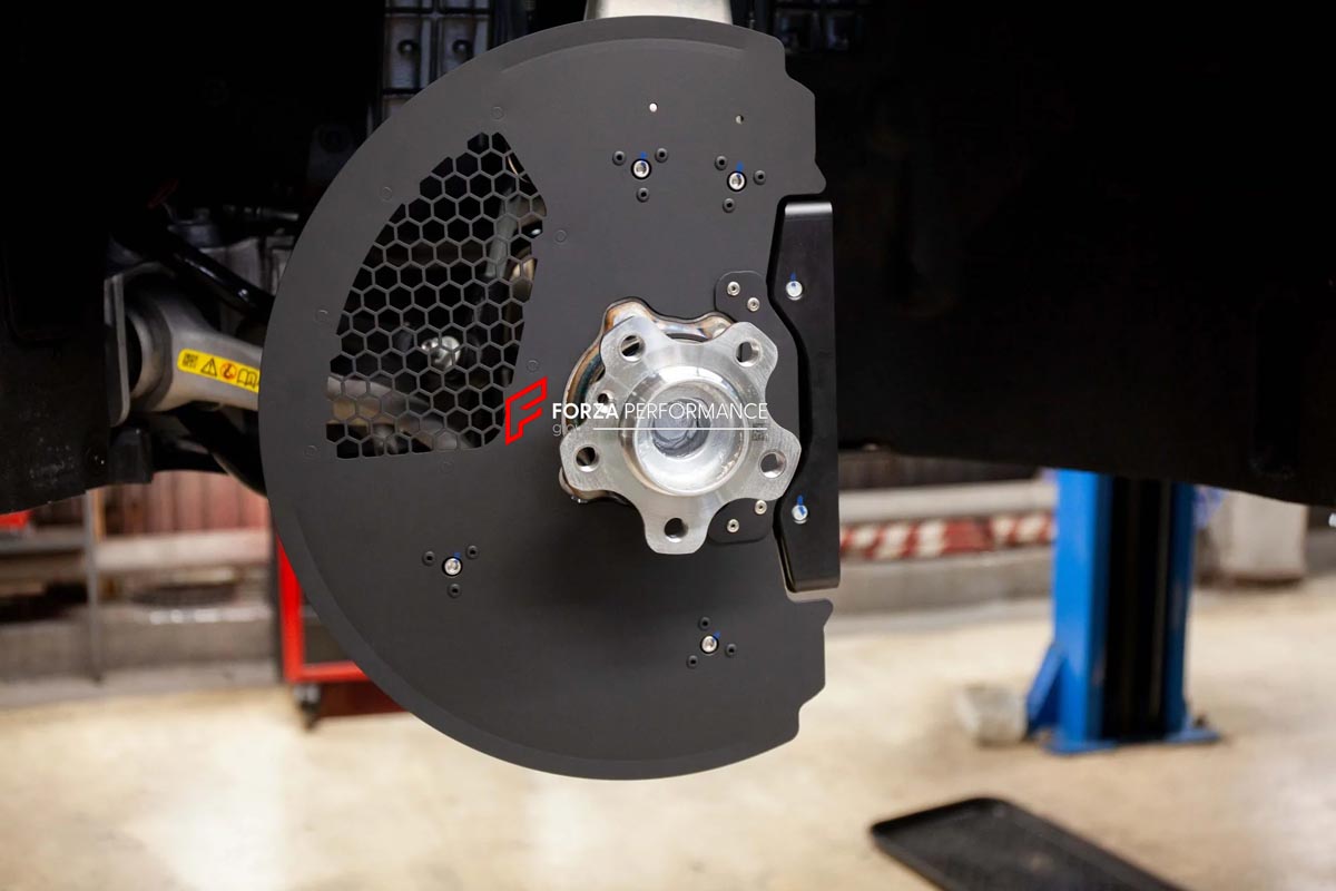 CARBON CERAMIC BIG BRAKE KIT for ROLLS-ROYCE PHANTOM 2017+

Forza Performance Group offers various types of big brake kits, all types of aftermarket brake calipers, as well as genuine original brands of all types, such as AP Racing, Brembo, Akebono, AMG, M Performance, Audi, Porsche, Lamborghini, Toyota TRD, etc.

Material: Carbon Ceramic

Current set includes:
2x Authentic Akebono 10 Pot Front Brake Calipers
2x 4 pot Rear Brake Calipers
2x Front Brake Discs 440 mm
2x Rear Brake Discs 410 mm
2x Brake Calipe