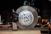 CARBON CERAMIC BIG BRAKE KIT for ROLLS-ROYCE PHANTOM 2017+

Forza Performance Group offers various types of big brake kits, all types of aftermarket brake calipers, as well as genuine original brands of all types, such as AP Racing, Brembo, Akebono, AMG, M Performance, Audi, Porsche, Lamborghini, Toyota TRD, etc.

Material: Carbon Ceramic

Current set includes:
2x Authentic Akebono 10 Pot Front Brake Calipers
2x 4 pot Rear Brake Calipers
2x Front Brake Discs 440 mm
2x Rear Brake Discs 410 mm
2x Brake Calipe