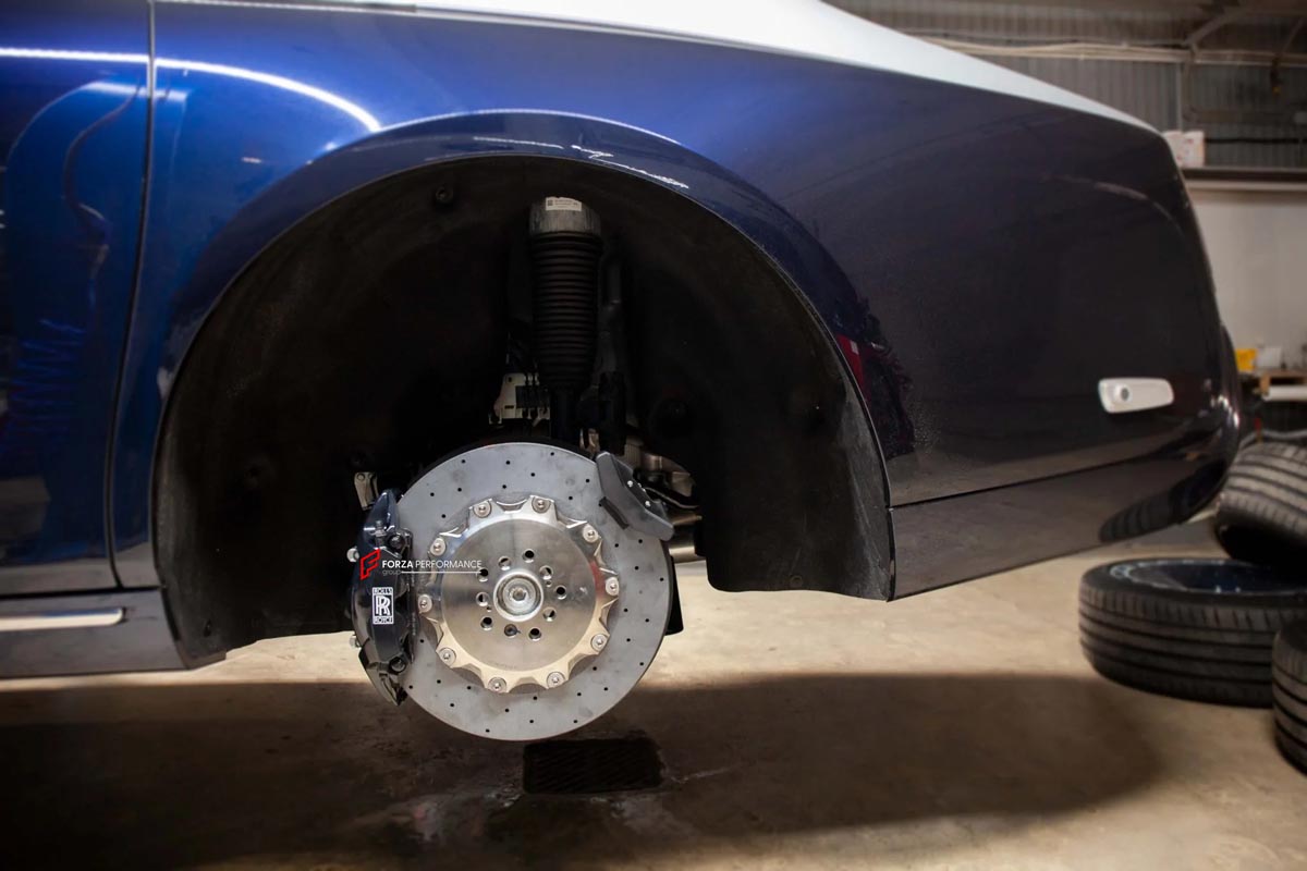 CARBON CERAMIC BIG BRAKE KIT for ROLLS-ROYCE PHANTOM 2017+

Forza Performance Group offers various types of big brake kits, all types of aftermarket brake calipers, as well as genuine original brands of all types, such as AP Racing, Brembo, Akebono, AMG, M Performance, Audi, Porsche, Lamborghini, Toyota TRD, etc.

Material: Carbon Ceramic

Current set includes:
2x Authentic Akebono 10 Pot Front Brake Calipers
2x 4 pot Rear Brake Calipers
2x Front Brake Discs 440 mm
2x Rear Brake Discs 410 mm
2x Brake Calipe