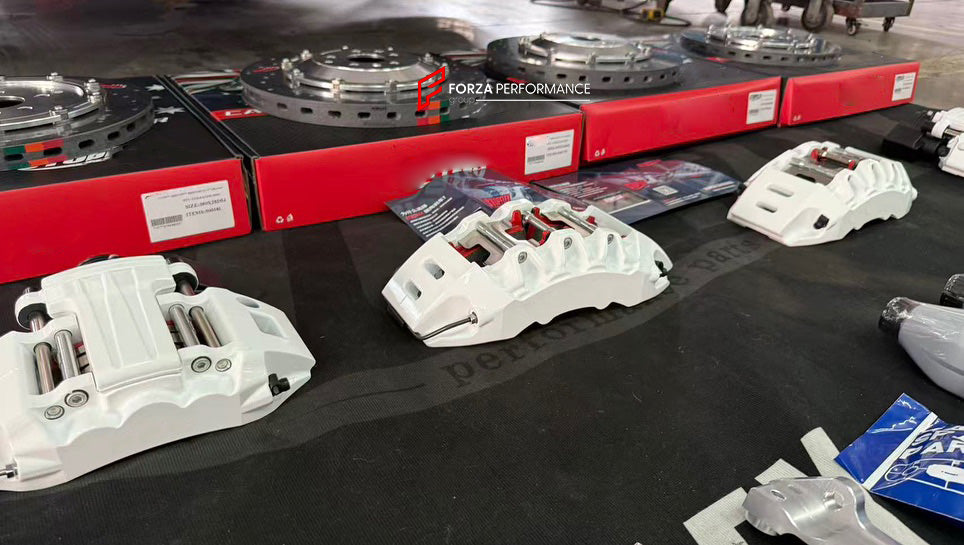 CARBON CERAMIC FRONT BBK BIG BRAKE KIT for XIAOMI YU7 2025+

Forza Performance Group offers various types of big brake kits, all types of aftermarket brake calipers, as well as genuine original brands of all types, such as AP Racing, Brembo, Akebono, AMG, M Performance, Audi, Porsche, Lamborghini, Toyota TRD, etc.

Material: Carbon Ceramic

Current set includes:

2x 8 Pot Front Brake Calipers

2x 4 pot Rear Brake Calipers

2x Front Brake Discs 405 mm
2x Rear Brake Discs 380 mm
4x Brake Caliper Adapters
4x B