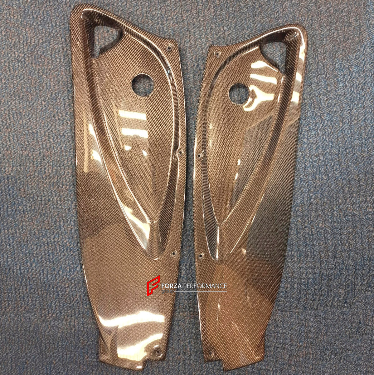 CARBON DOOR PANEL for LOTUS ELISE EXIGE II S2 2002 - 2006

Set Include:

Door Panel
Material: Carbon

Note: Professional installation is required.