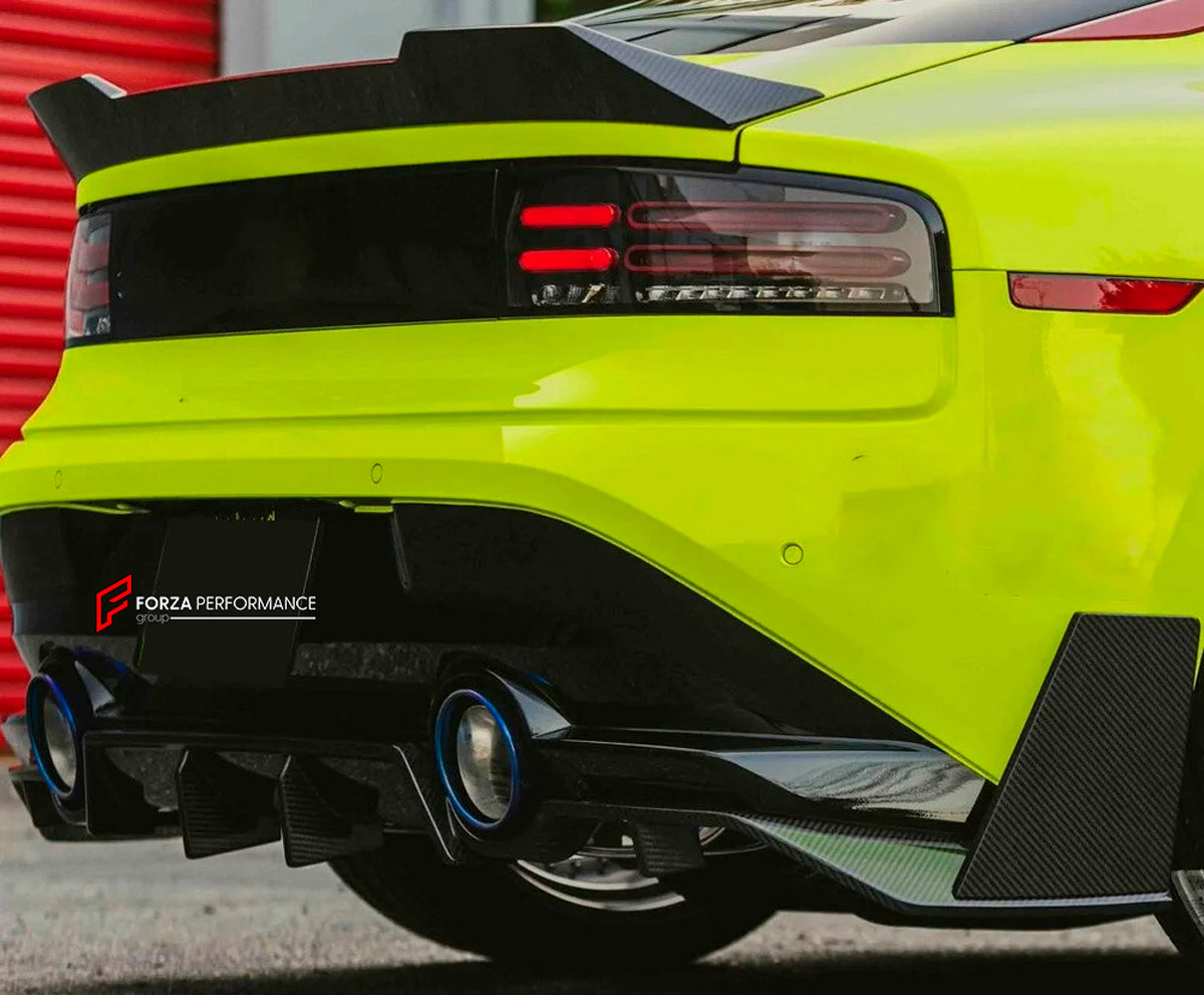 CARBON Ducktail Spoiler for Nissan Z 400Z 2022+
Set includes:

Ducktail Spoiler
Material: Carbon

NOTE: Professional installation is required.