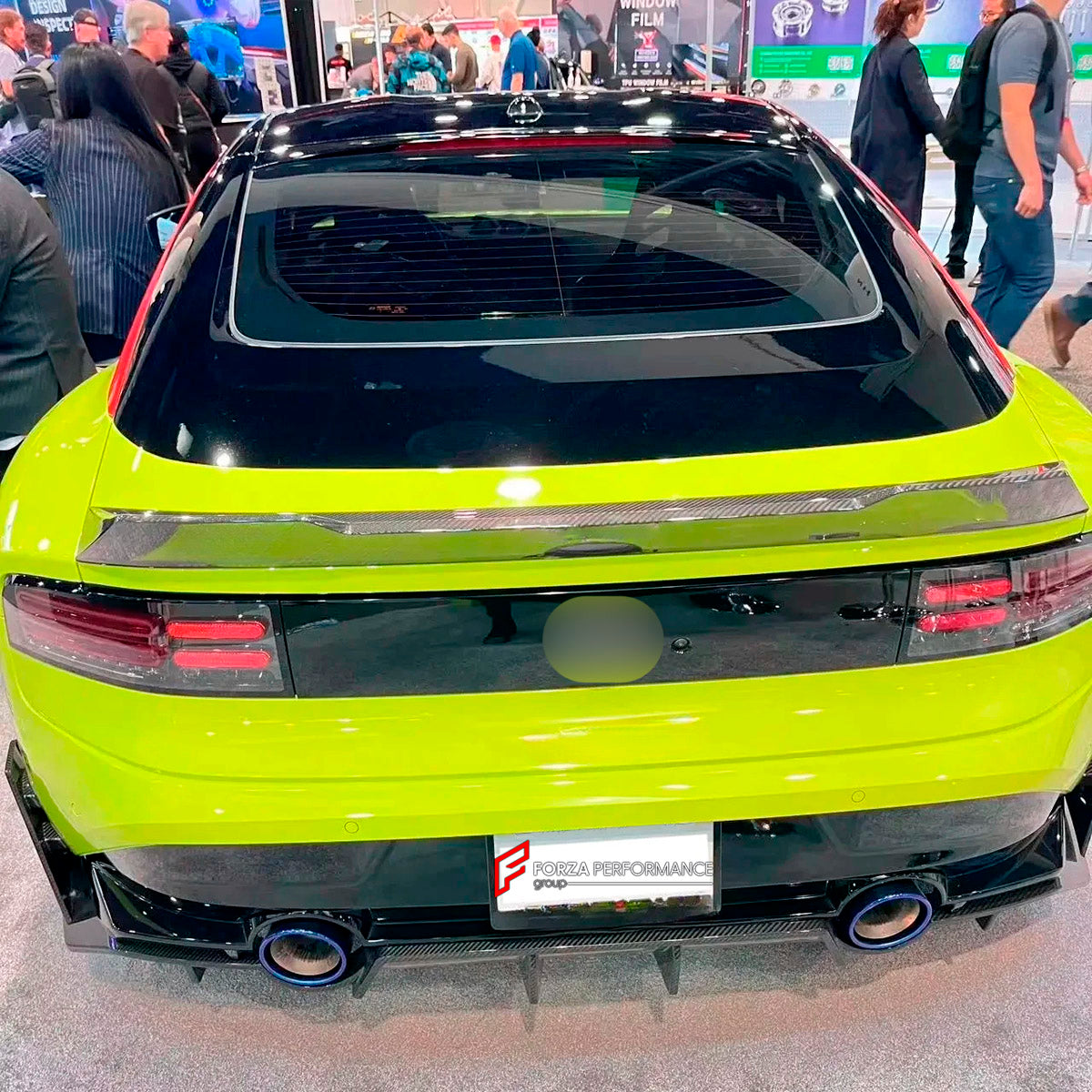 CARBON Ducktail Spoiler for Nissan Z 400Z 2022+
Set includes:

Ducktail Spoiler
Material: Carbon

NOTE: Professional installation is required.