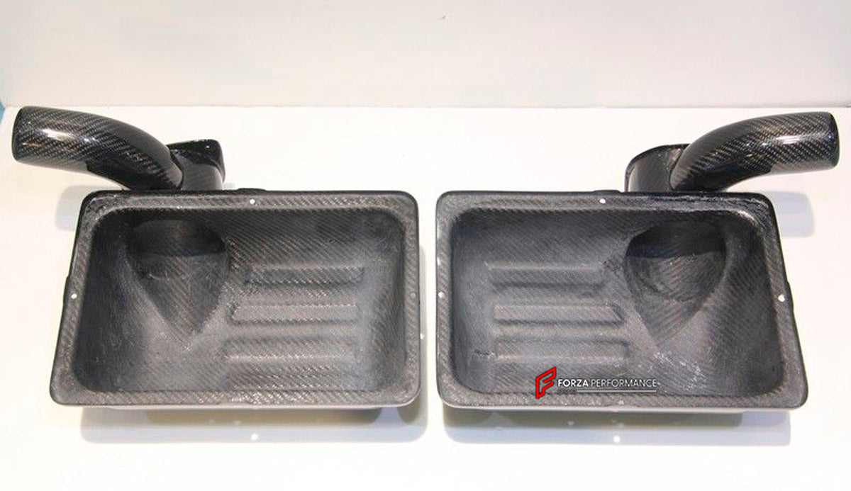 Carbon Engine Air Intake Cover for Ferrari F430
Set includes:

Engine Air Intake Cover
Material: Carbon

NOTE: Professional installation is required.
