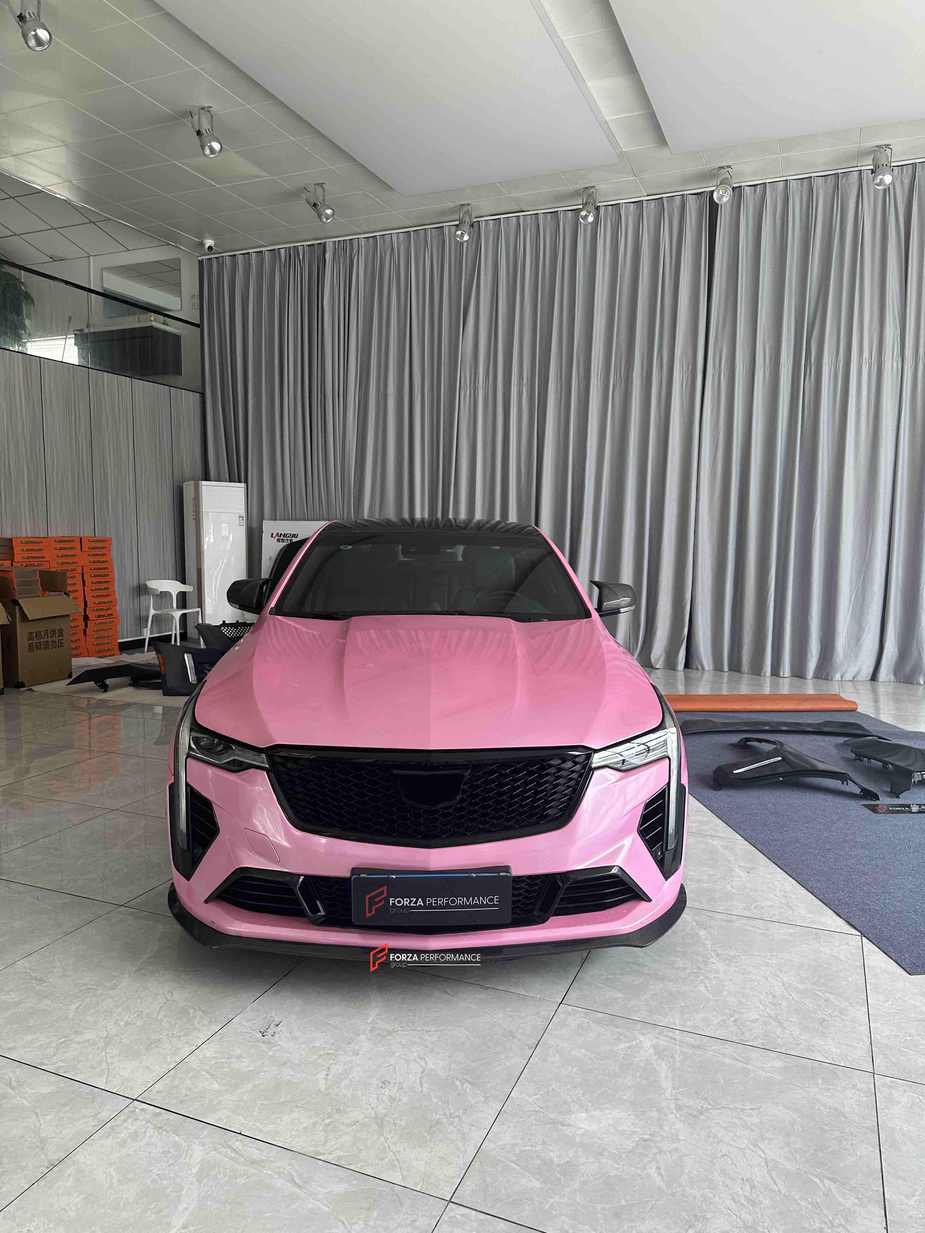 cadillac0420　２本セット CONVERSION CARBON BODY KIT for CADILLAC CT4 2020+ UPGRADE to BLACKWING