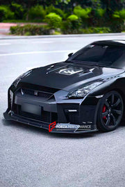 CARBON BODY KIT for NISSAN GT-R R35 2008-2016

Set includes:

Front Lip
Front Bumper
Hood
Side Fenders
Side Skirts
Trunk
Rear Bumper
Rear Diffuser

Material: Carbon