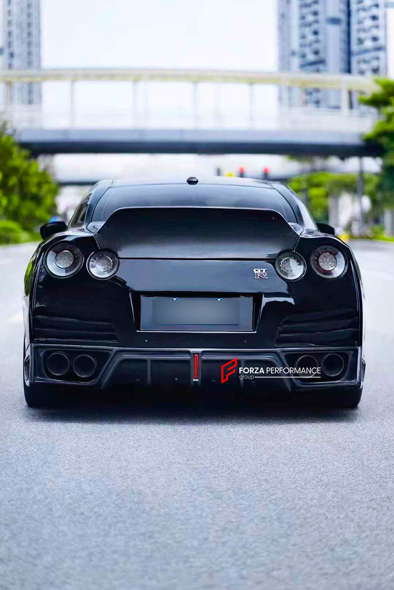 CARBON BODY KIT for NISSAN GT-R R35 2008-2016

Set includes:

Front Lip
Front Bumper
Hood
Side Fenders
Side Skirts
Trunk
Rear Bumper
Rear Diffuser

Material: Carbon