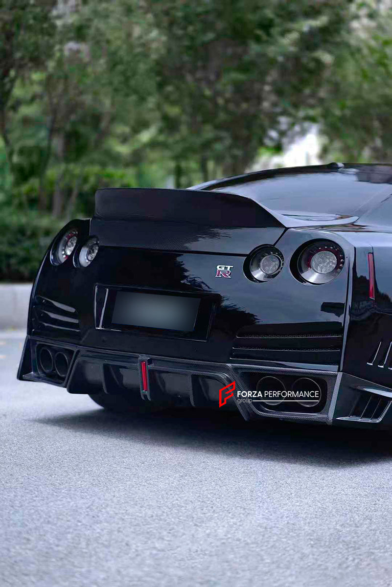 CARBON BODY KIT for NISSAN GT-R R35 2008-2016

Set includes:

Front Lip
Front Bumper
Hood
Side Fenders
Side Skirts
Trunk
Rear Bumper
Rear Diffuser

Material: Carbon