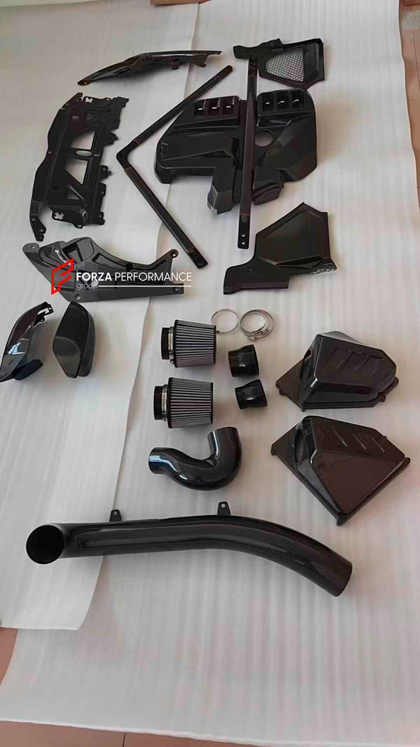 CARBON FIBER ENGINE COVER KIT for BMW G8X M2 M3 M4 2020+

Set includes:

Engine Cover
Intake
Strut Brace / Bar

Material: Carbon Fiber