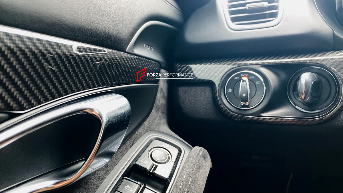 DRY CARBON INTERIOR KIT for PORSCHE 718 982 BOXSTER CAYMAN 2016+

Set includes:

Dashboard Trim
Doors Trim
Central Console Trim
Light Control Trim

Material: Carbon Fiber

CONTACT US FOR PRICING