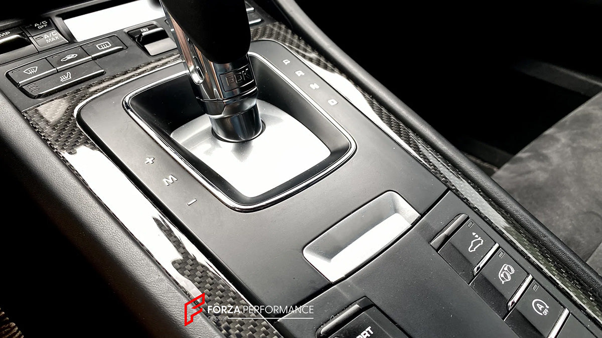 DRY CARBON INTERIOR KIT for PORSCHE 718 982 BOXSTER CAYMAN 2016+

Set includes:

Dashboard Trim
Doors Trim
Central Console Trim
Light Control Trim

Material: Carbon Fiber

CONTACT US FOR PRICING