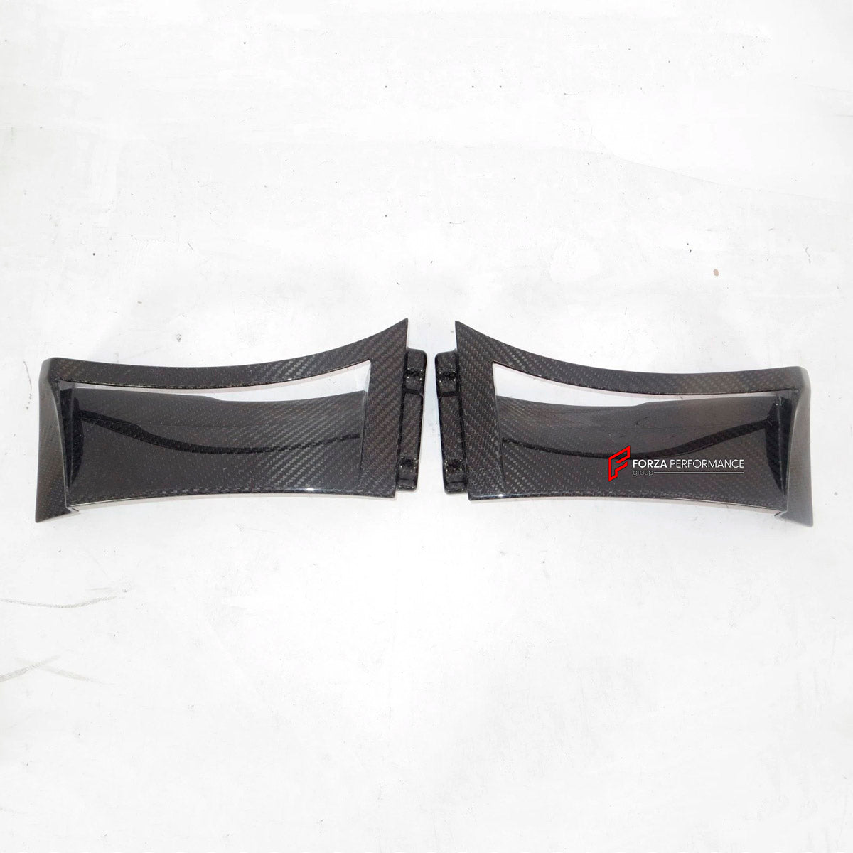 Carbon Front Fender Air Vents Scoop for Lotus Evora S 350 2009 - 2021
Set includes:

Front Fender Air Vents Scoop
Material: Carbon

NOTE: Professional installation is required.