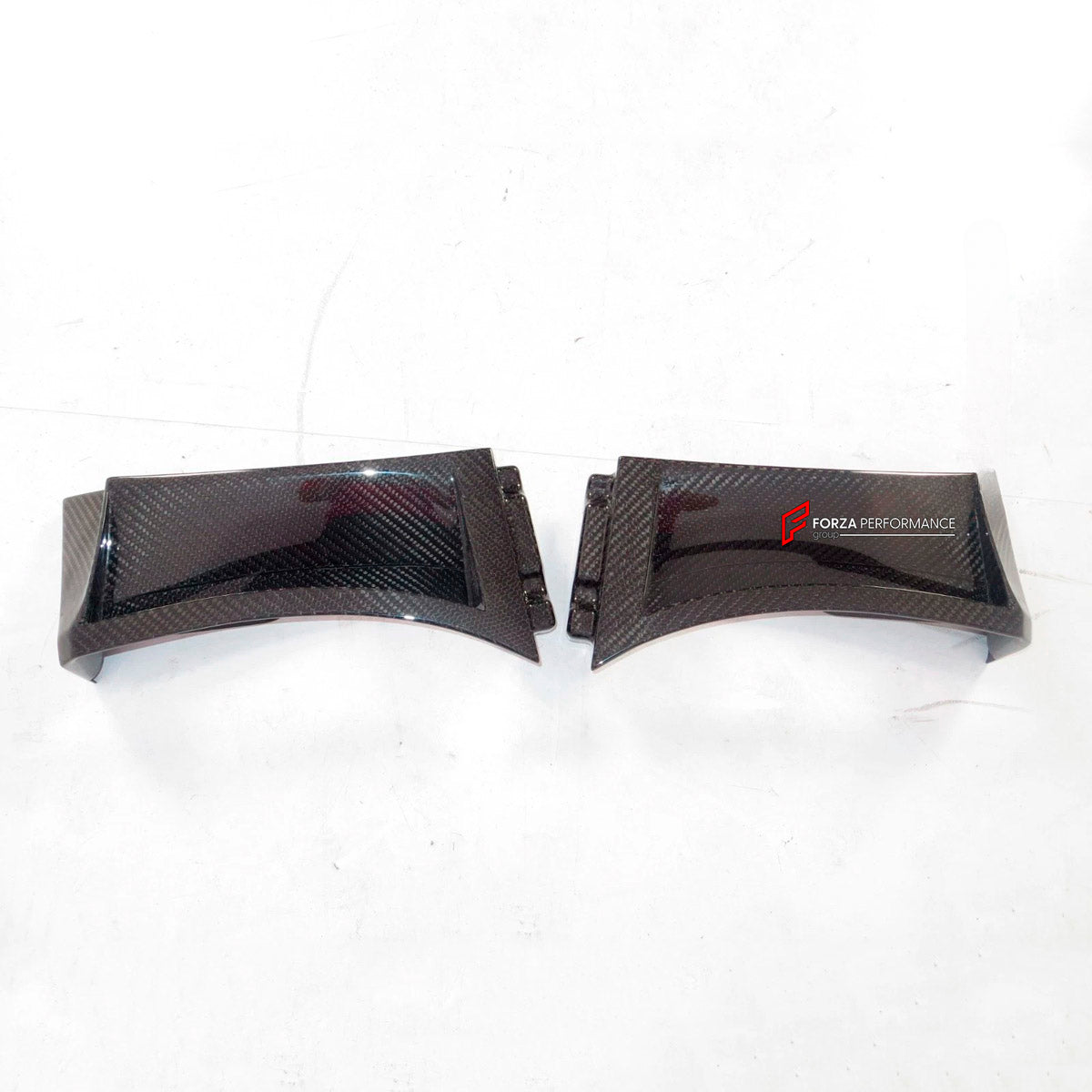 Carbon Front Fender Air Vents Scoop for Lotus Evora S 350 2009 - 2021
Set includes:

Front Fender Air Vents Scoop
Material: Carbon

NOTE: Professional installation is required.
