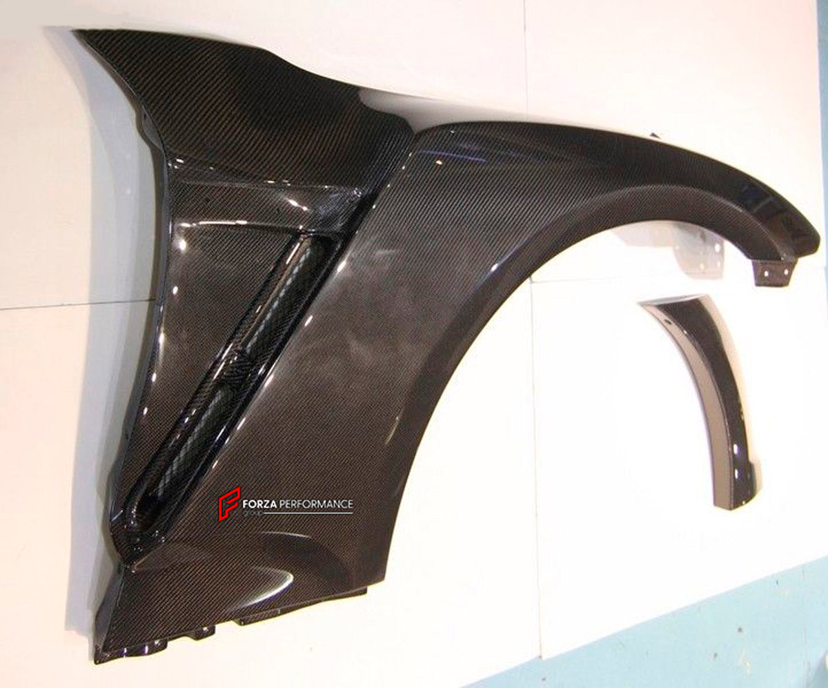 Carbon Front Fender for Nissan GT-R R35
Set includes:

Front Fender
Material: Carbon

NOTE: Professional installation is required.