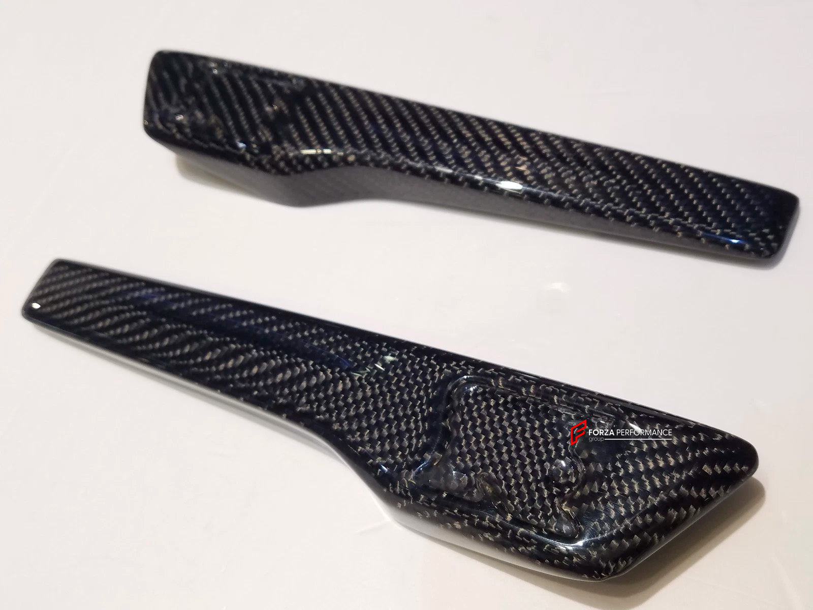 CARBON FRONT FENDER TRIMS for NISSAN GTR R35 2016 - 2023
Set includes:

Front Fender Trims
Material: Carbon Fiber

NOTE: Professional installation is required

Why “Contact Us for Pricing”?
We don’t display fixed prices because our goal is to offer you the most competitive deal possible. Product costs often decrease over time, and by requesting a quote, you’ll receive our most up-to-date price on market.

SECURED PAYMENT METHODS 
PayPal (+4.4% fee)
Visa / Mastercard / American Express (through PayPal)
Bank 