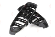 CARBON FRONT GRILLE DUAL SLATS for BMW 4 SERIES F32 F33 F36 2014 - 2020
Set includes:

Front Grille
Material: Carbon

NOTE: Professional installation is required.