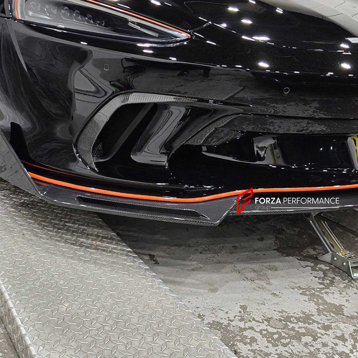 CARBON Front Lip for McLaren GT 2019 - 2023
Set includes:

Front Lip
Material: Carbon

NOTE: Professional installation is required.