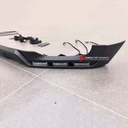 CARBON Front Lip for Mercedes Benz G CLASS W465 G450D G500 2024 - 2026
Set includes:

Front Lip
Material: Carbon

NOTE: Professional installation is required.