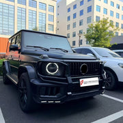 CARBON Front Lip for Mercedes Benz G CLASS W465 G450D G500 2024 - 2026
Set includes:

Front Lip
Material: Carbon

NOTE: Professional installation is required.