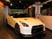 CARBON FRONT LIP for NISSAN GT-R R35 2007 - 2016 AM001L

Set includes:
Front Lip

Material: Carbon

NOTE: Professional installation is required.