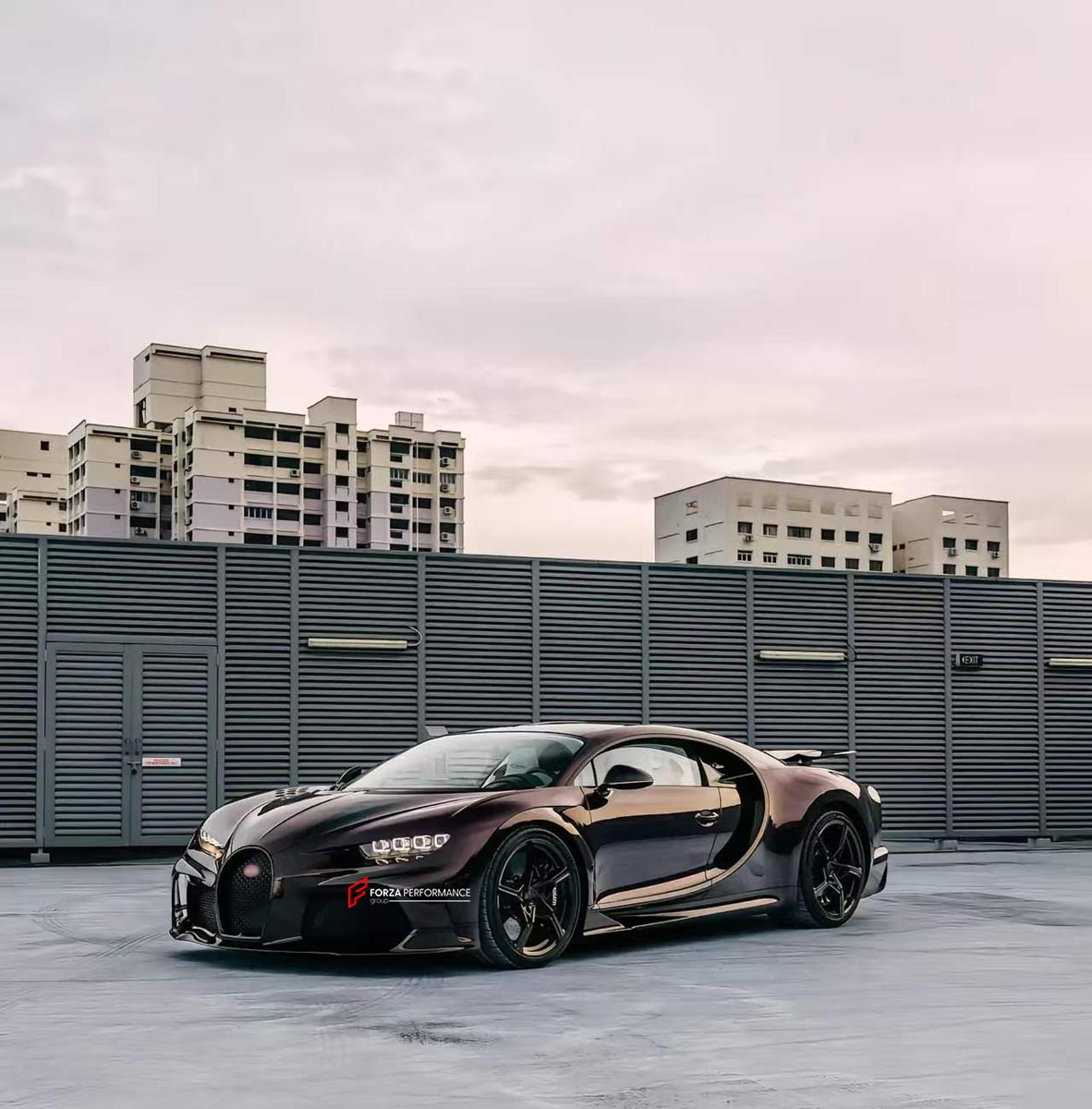 CARBON HEADLIGHTS for BUGATTI CHIRON 2015 - 2022
Set includes:

Left Headlight
Right Headlight
Material: Carbon

NOTE: Professional installation is required.