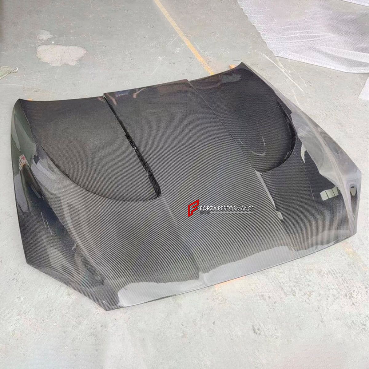 CARBON Hood Bonnet for BMW M6 F06 F12 F13 2012 - 2018
Set includes:

Hood Bonnet
Material: Carbon

NOTE: Professional installation is required.

