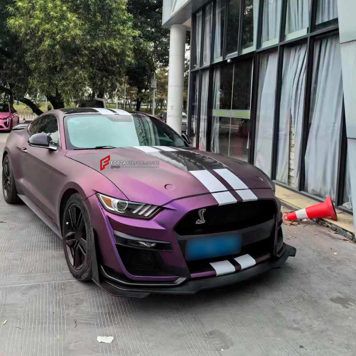 CARBON Hood Bonnet for Ford Mustang Shelby GT500 III 2020 - 2023
Set includes:

Hood Bonnet
Material: Carbon

NOTE: Professional installation is required.