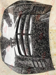 CARBON HOOD BONNET for VOLKSWAGEN GOLF GTI MK7 2013 - 2020

Set includes:
Hood Bonnet

Material: Carbon

NOTE: Professional installation is required.