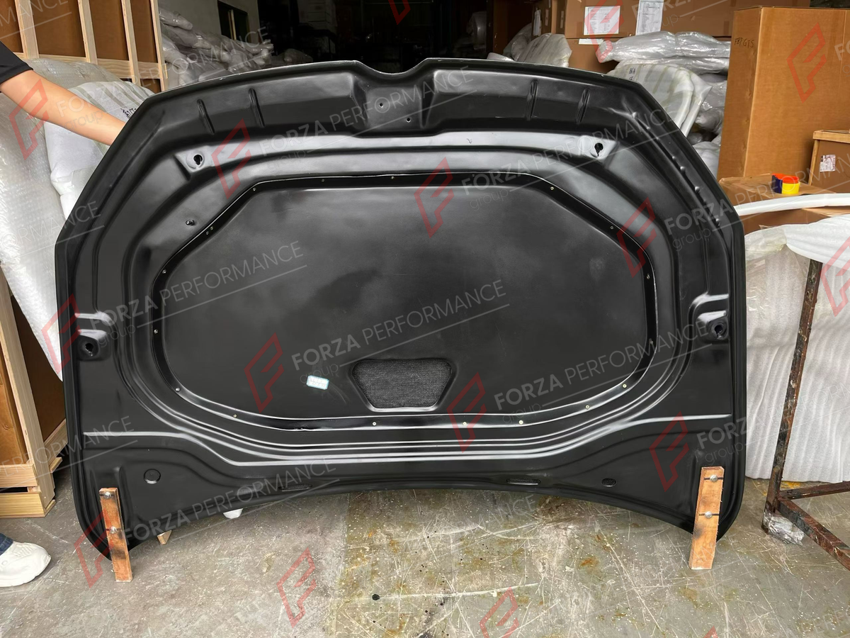 CARBON HOOD BONNET for VOLKSWAGEN GOLF GTI MK7 2013 - 2020

Set includes:
Hood Bonnet

Material: Carbon

NOTE: Professional installation is required.